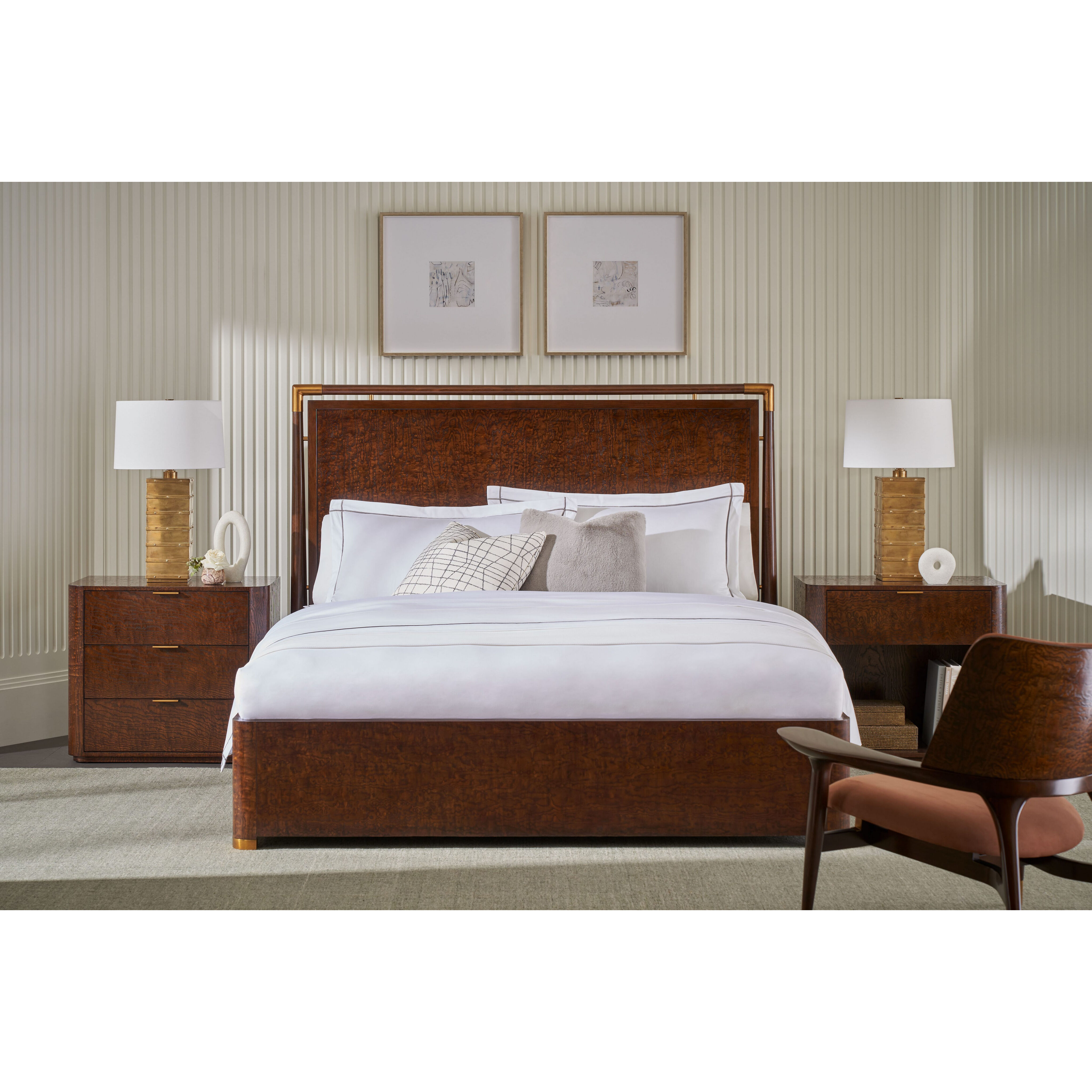 Kesden Pyramid Brown US Queen Bed, Wooden