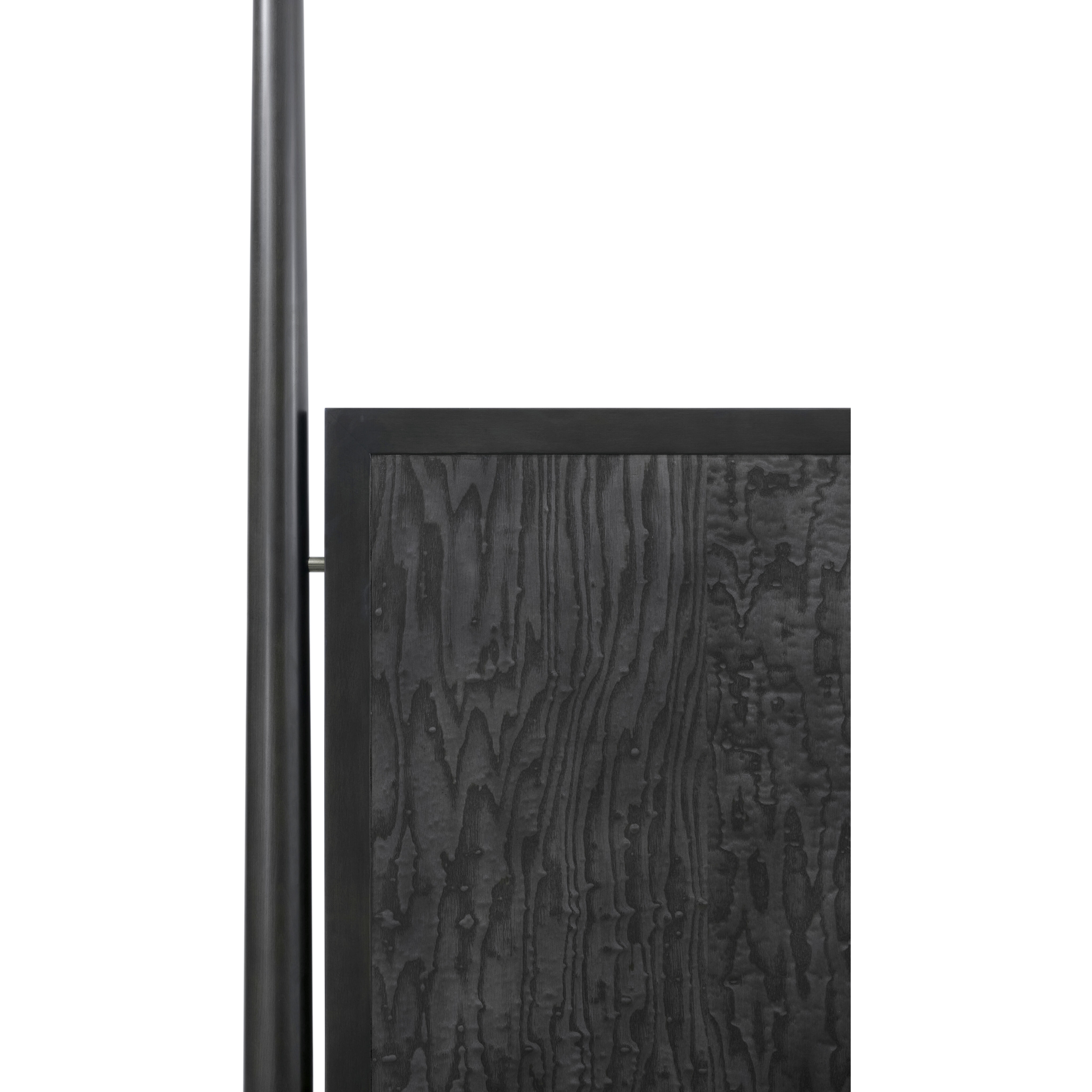 Kesden Silent Black Poster US Queen Bed, Wooden